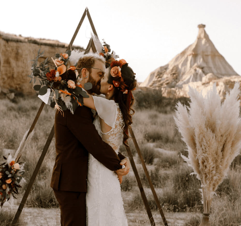 Mariage-en-Terre-Inconnue-mobile Un mariage en plein désert des Bardenas